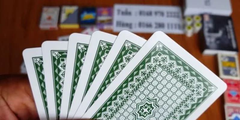 Cách nhận biết lá bài tụ mạt sáu